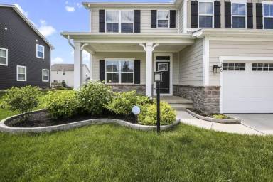 Main picture of 380 Crownover Way