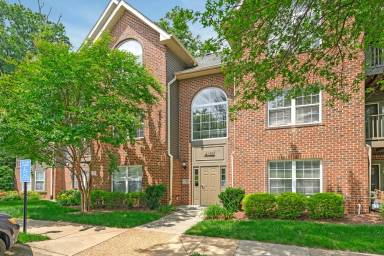 Main picture of 4130 Monument Ct