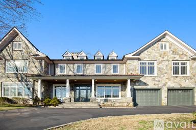 Main picture of 5823 Goldsboro Rd