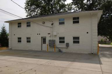 Main picture of 2403 Hermitage Way