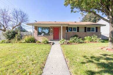 Main picture of 1384 Berkshire St