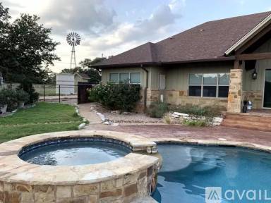 Main picture of 108 Smoky Mountain Dr