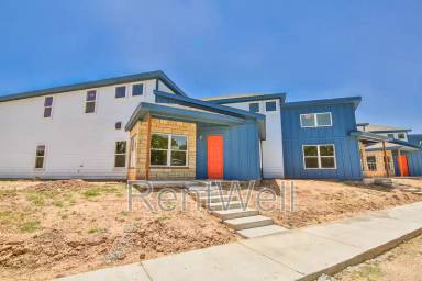 Main picture of 3111 74 St