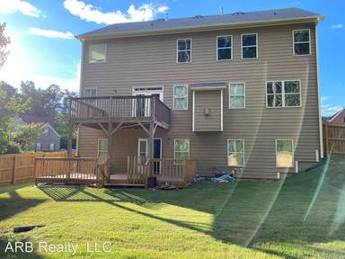 Main picture of 4285 Thayer Dr