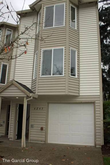 Main picture of 4847 SW 150th Pl