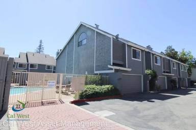Main picture of 1168 Capri Dr