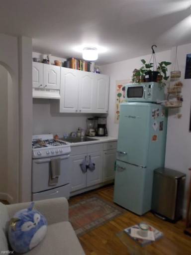 Main picture of 469 Saint Johns Pl