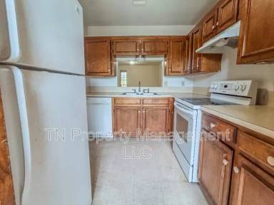 Main picture of 2830 Louisiana Ave