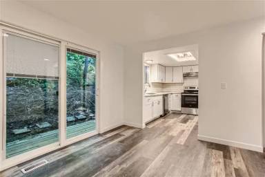 Main picture of 3394 SW Beaverton Hillsdale Hwy