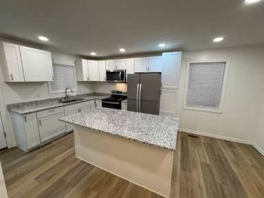 Main picture of 1286 Stonegate Rd