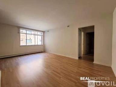 Main picture of 530 W Aldine Ave