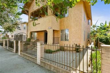 Main picture of 2018 E 3rd St