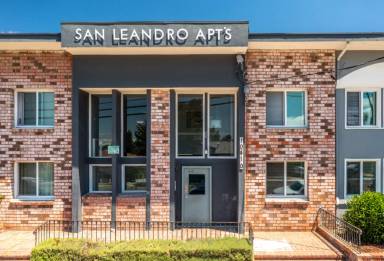 Main picture of San Leandro Apartments
