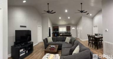 Main picture of Eagles Landing South