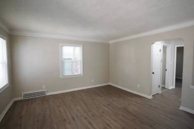 Main picture of 12038 Lauder St