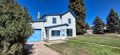 Main picture of 601 N Iowa St