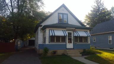 Main picture of 2531 Jefferson St NE