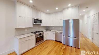 Main picture of 615 Upshur St NW