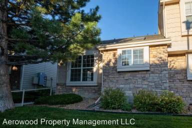 Main picture of 1255 S Zeno Cir