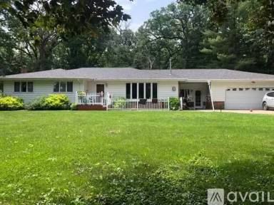 Main picture of 15269 SW 72nd Ave