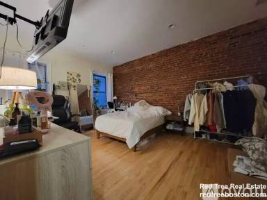 Main picture of 1209 Beacon St