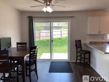 Main picture of 5205 Erling Ave