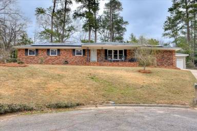 Main picture of 1808 Robinson Dr