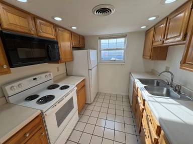 Main picture of 108 N 11th St
