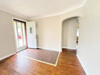 Main picture of 1727 Marne Ave