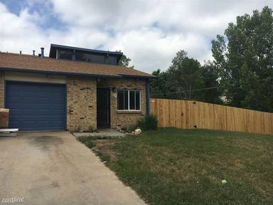 Main picture of 865 S Depew St