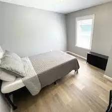 Main picture of 6858 Broadmoor