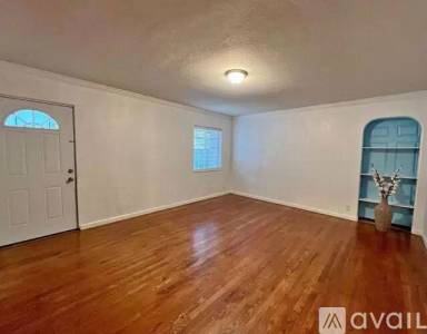 Main picture of 2691 McLaughlin Ave