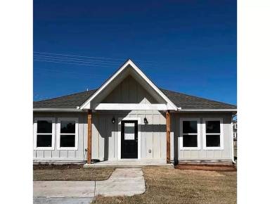 Main picture of 2010 Willow Pl