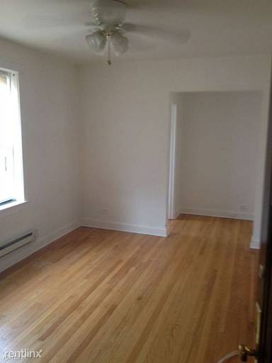 Main picture of 2237 N Bissell St