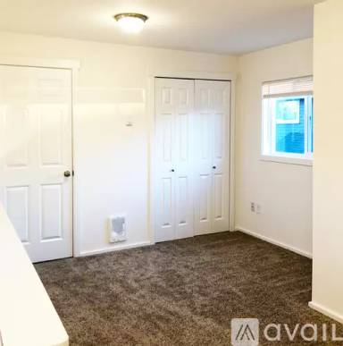 Main picture of 130 Maple Ave
