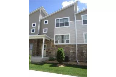 Main picture of 301 SE 11th St, Unit 402