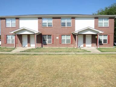 Main picture of 602 N Main St