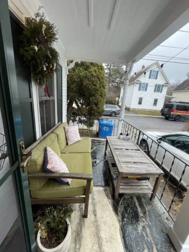 Main picture of 27 Nash Pl