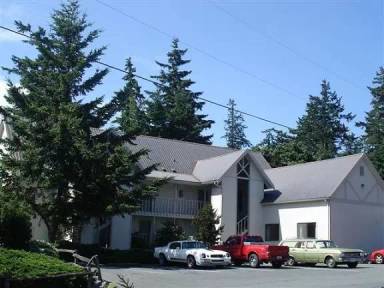 Main picture of 835 N Oak Harbor St