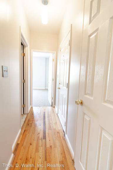 Main picture of 1125 Penn St NE