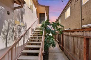 Main picture of 4177 4187 Utah St