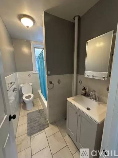Main picture of 90 Saint Andrews Pl