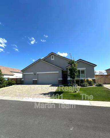 Main picture of 8388 Druids Glen Dr