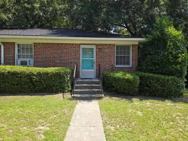 Main picture of 766 Augusta St
