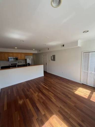 Main picture of 1782 Frankford Ave