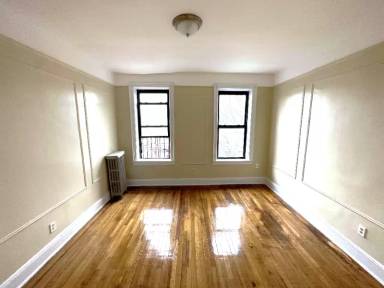 Main picture of 5012 46th St