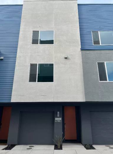 Main picture of 9877 MacArthur Blvd