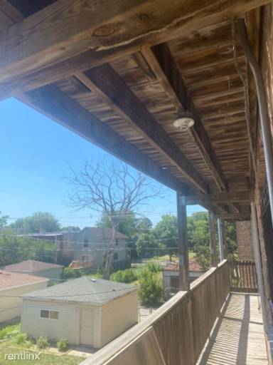 Main picture of 7749 S Yates Blvd