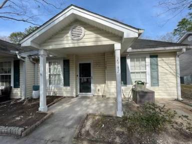 Main picture of 7947 Vermont Rd