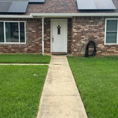 Main picture of 103 Windcrest